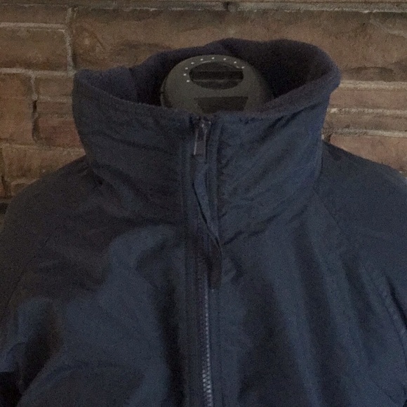 LAST CHANCE! ✨Vintage navy zip up jacket - Picture 2 of 5